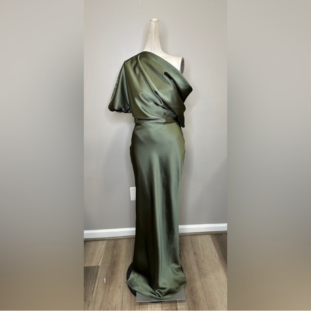 AMSALE Pryce Satin One Shoulder Gown Olive Size 4 - Picture 11 of 15